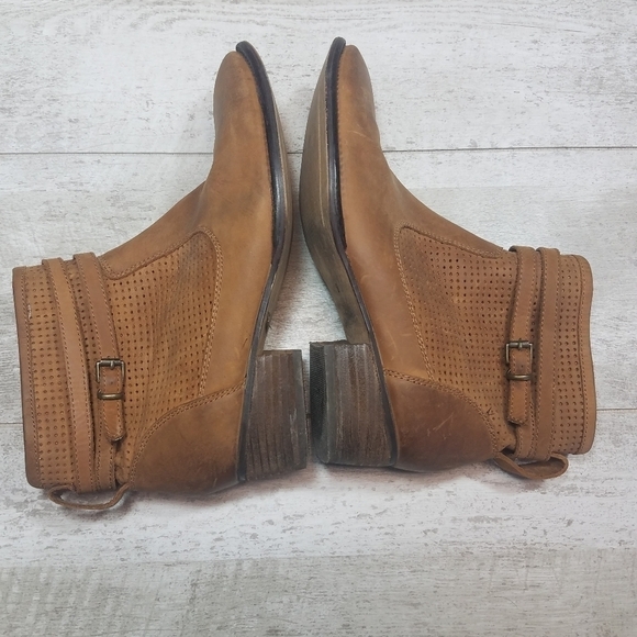 SEYCHELLES Sanctuary Perforated Leather Booties 8 - Picture 3 of 10